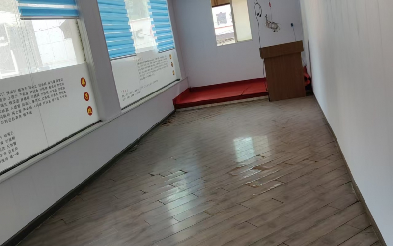 貴州省機(jī)關(guān)事務(wù)管理局國有資產(chǎn)管理服務(wù)中心貴陽市云巖區(qū)陜西路3A號(hào)附104號(hào)一層、二層門面招租